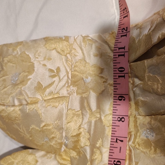 NEW Trixxi  Floral Jacquard Gown Yellow/Silver Long Formal Sz 1 Juniors - Picture 8 of 10
